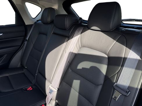 New 2025 MAZDA CX-5 AWD 2.5 S w/ Select Package image 16