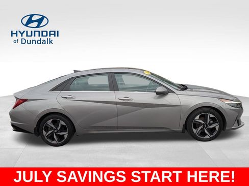 Used 2023 Hyundai Elantra Limited w/ Cargo Package FWD image 10