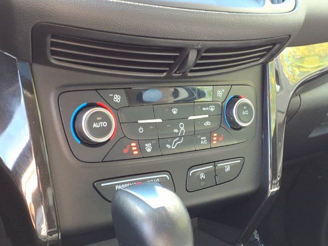Used 2017 Ford Escape SE w/ Equipment Group 201A AWD/4WD image 18