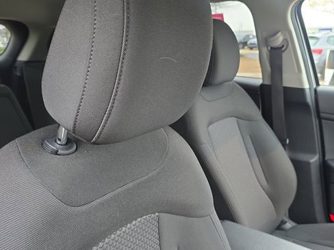 Used 2024 Kia Sportage LX image 22