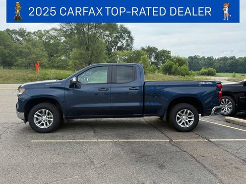 Certified 2023 Chevrolet Silverado 1500 LT AWD/4WD image 2