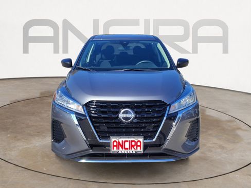 Certified 2025 Nissan Kicks Play S image 6