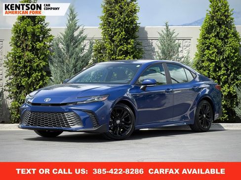 Used 2026 Toyota Camry SE FWD image 1