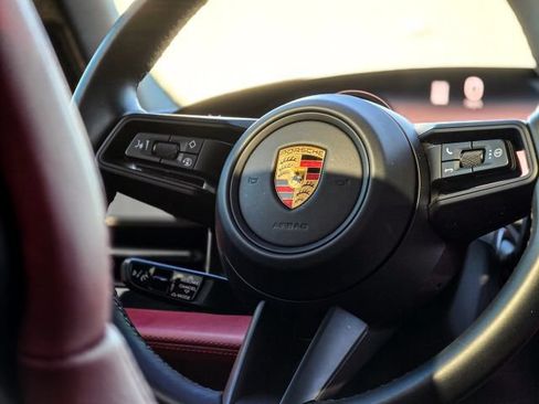 Used 2020 Porsche Taycan 4S AWD/4WD image 27