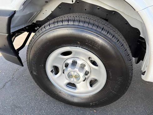 New 2025 Chevrolet Express 2500 w/ Driver Convenience Package image 30