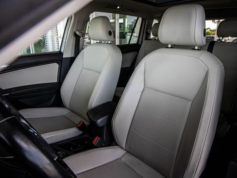 Used 2018 Volkswagen Tiguan S AWD/4WD image 23