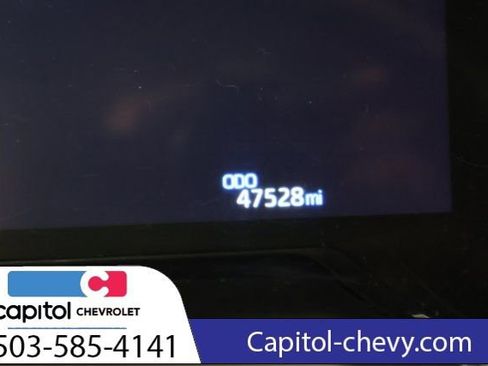 Used 2024 Toyota RAV4 LE image 16