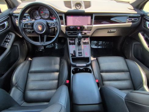 Used 2024 Porsche Macan Turbo AWD/4WD image 22