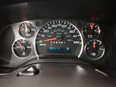 Used 2019 Chevrolet Express 3500 LT w/ LT Preferred Equipment Group RWD image 12