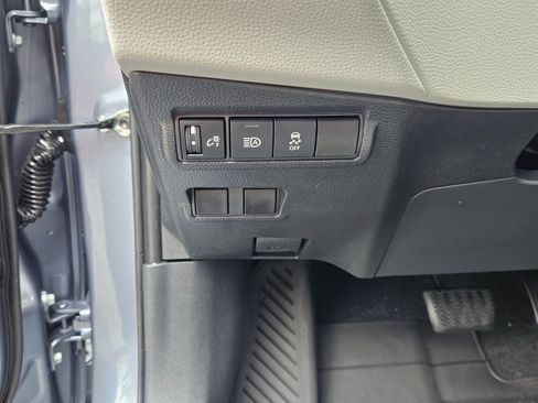 Certified 2026 Toyota Corolla Cross L FWD image 15
