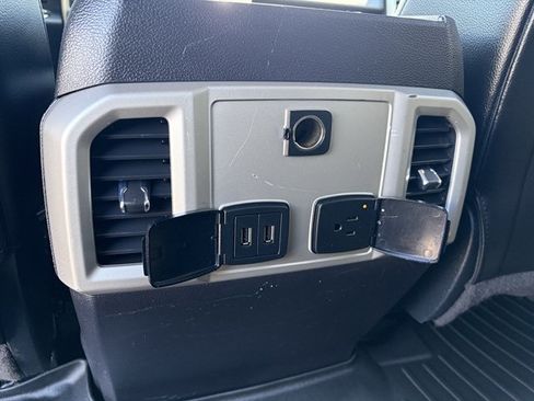 Used 2017 Ford F150 Lariat AWD/4WD image 59
