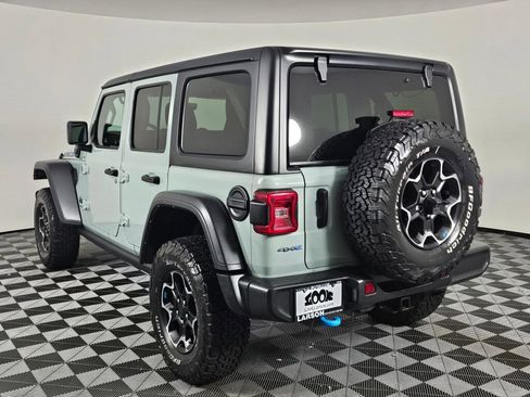 Used 2023 Jeep Wrangler Unlimited Rubicon 4xe w/ Cold Weather Group AWD/4WD image 5