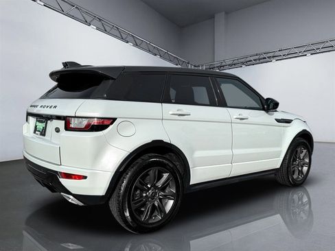 Used 2018 Land Rover Range Rover Evoque Landmark Edition image 7