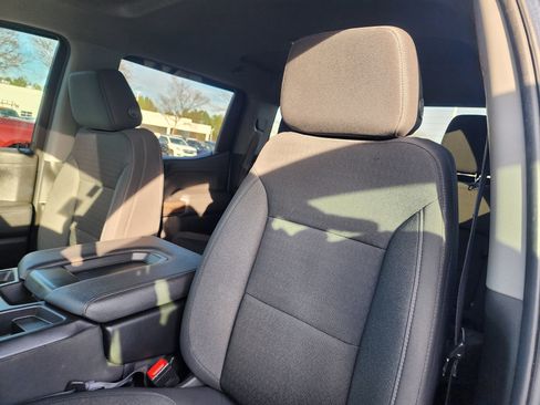 Used 2021 Chevrolet Silverado 1500 RST w/ Bed Protection Package image 22