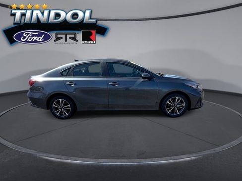 Used 2024 Kia Forte LXS w/ LXS Technology Package image 9