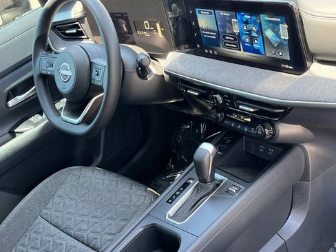 New 2026 Nissan Kicks SV FWD image 9