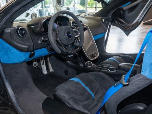 Used 2017 McLaren 570S RWD image 37