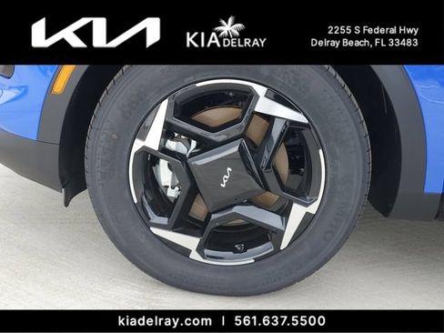 New 2026 Kia Sportage EX w/ EX Panorama Roof Package FWD image 32