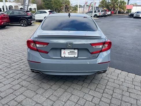 Used 2022 Honda Accord Sport image 4