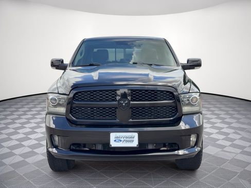 Used 2017 RAM 1500 Sport w/ Black Ram 1500 Sport Group AWD/4WD image 6