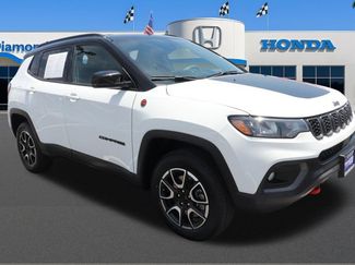 Used 2025 Jeep Compass Trailhawk AWD/4WD 360° Tour