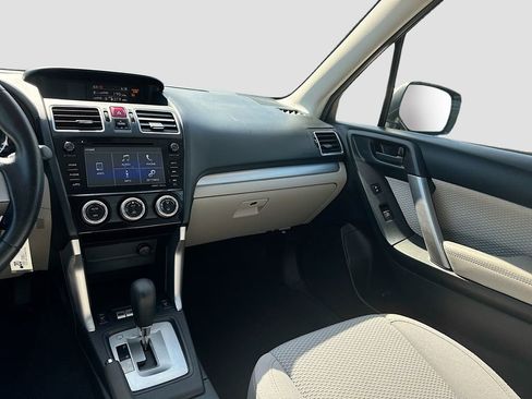 Used 2018 Subaru Forester 2.5i Premium w/ All-Weather Package AWD/4WD image 22