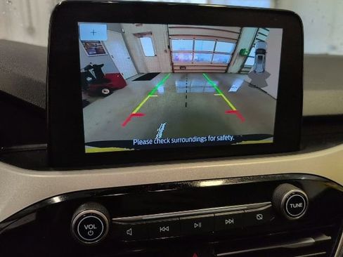 Certified 2021 Ford Escape SEL image 20