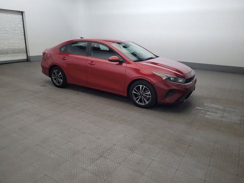 Used 2023 Kia Forte LXS w/ LXS Technology Package FWD image 11