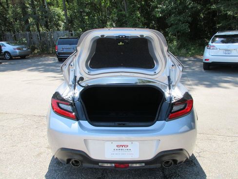 Used 2024 Subaru BRZ Premium RWD image 15