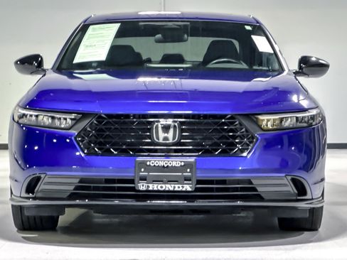 Used 2024 Honda Accord Sport image 5