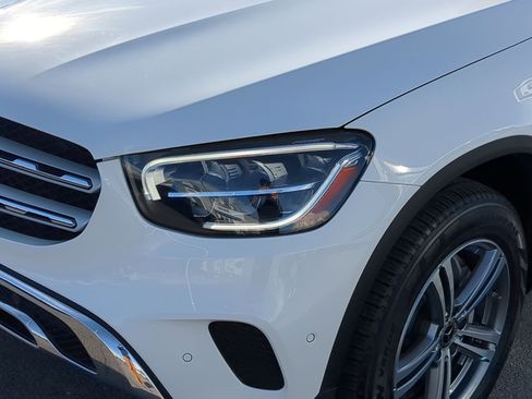 Used 2021 Mercedes-Benz GLC 300 image 13
