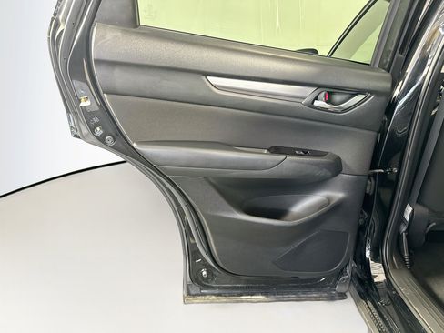 Used 2018 MAZDA CX-5 Sport FWD image 26