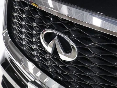 Used 2025 INFINITI QX60 Luxe w/ Vision Package AWD/4WD image 10