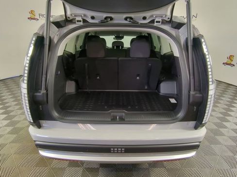 New 2026 Hyundai Ioniq 9 SE AWD/4WD image 37