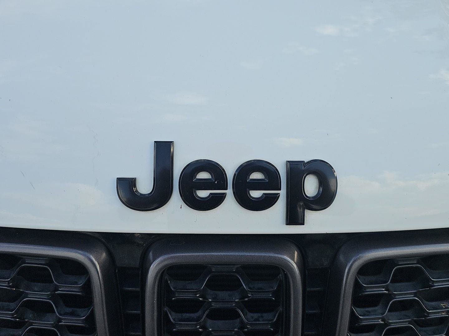 Used 2021 Jeep Grand Cherokee Limited X RWD image 9