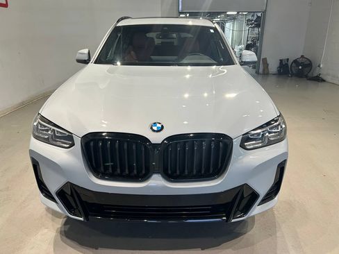Used 2023 BMW X3 xDrive30i w/ Premium Essential Package AWD/4WD image 9