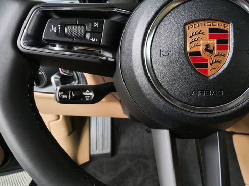 Certified 2026 Porsche Macan Turbo AWD/4WD image 10