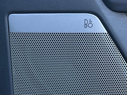 Used 2023 Ford F250 Lariat w/ FX4 Off-Road Package image 21