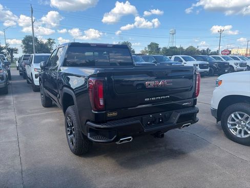 New 2026 GMC Sierra 1500 AT4 w/ AT4 Premium Package AWD/4WD image 4