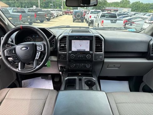 Used 2015 Ford F150 XLT w/ Equipment Group 302A Luxury AWD/4WD image 38