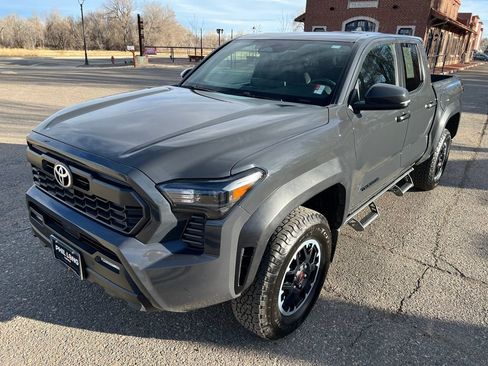 Used 2024 Toyota Tacoma TRD Off-Road image 1