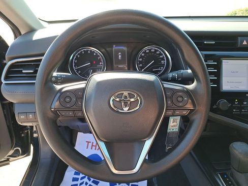 Used 2020 Toyota Camry LE image 16