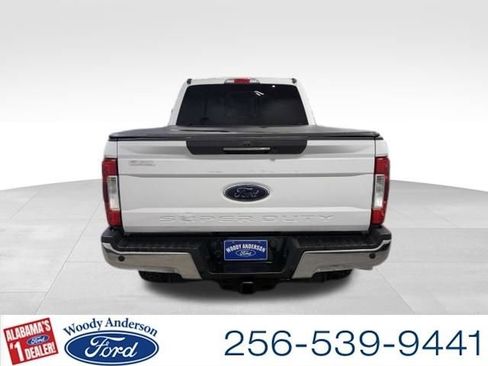 Used 2018 Ford F250 Lariat w/ Lariat Ultimate Package AWD/4WD image 6
