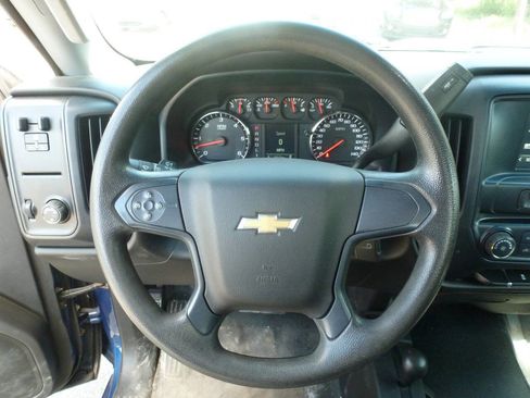 Used 2018 Chevrolet Silverado 2500 W/T w/ WT Convenience Package AWD/4WD image 25