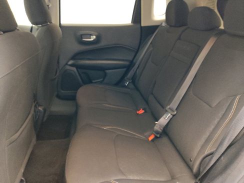 Used 2018 Jeep Compass Sport FWD image 18