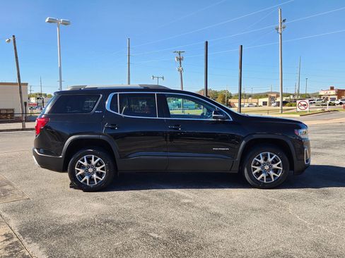 Used 2023 GMC Acadia SLT image 7