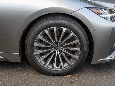 Used 2024 Lexus LS 500 AWD w/ Interior Upgrade Package image 7