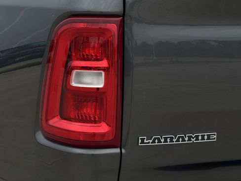 Used 2025 RAM 1500 Laramie w/ Sport Appearance Package AWD/4WD image 13