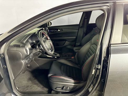 Used 2023 Kia Forte GT w/ GT2 Package image 11