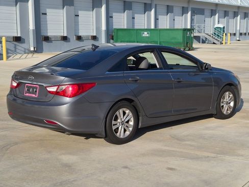 Used 2011 Hyundai Sonata GLS w/ Popular Equipment Pkg 2 FWD image 5
